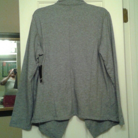 Grey Jacket - Picture 3 of 3